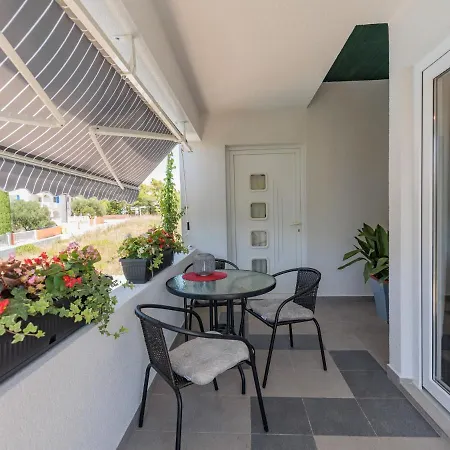 Apartment Tome - Vir131 By Interhome Vir